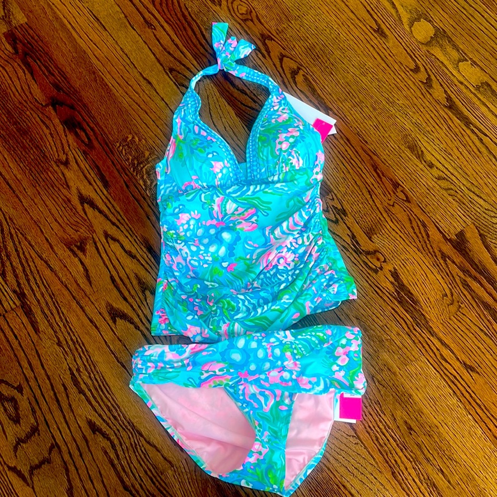 Lilly Pulitzer Halter Bliss Tankini top (6) and sarong hipster bottom (8)